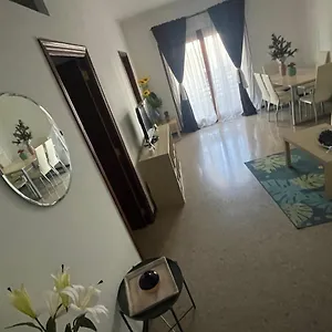 Céntrico Piso Con Galería Exterior Las Palmas de Gran Canaria